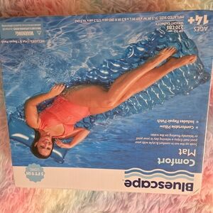 Kids Swim Comfort Mat - Vibrant Orange